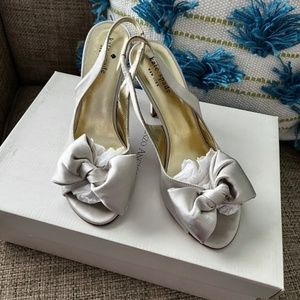 KATE SPADE ITALY 6.5 Sling BACK HEELS SHOES IVORY SATIN BOW LEATHER BRIDE PROM